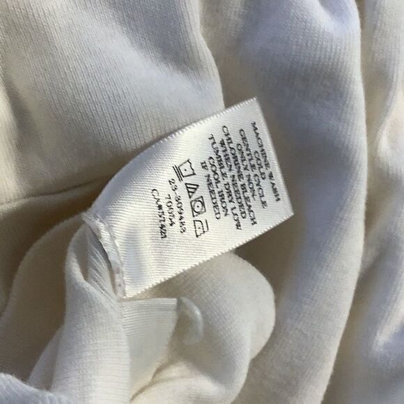 Ann TaylorCotten Top XL  - Picture 7 of 7